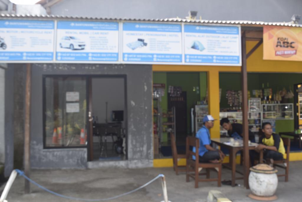 Blue Flame Inn Banyuwangi  Exterior photo
